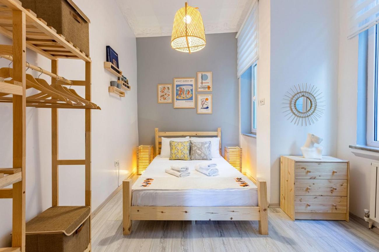 Апартаменти Exceptional Flat 1 Min To Metro & Galata Tower Стамбул Екстер'єр фото